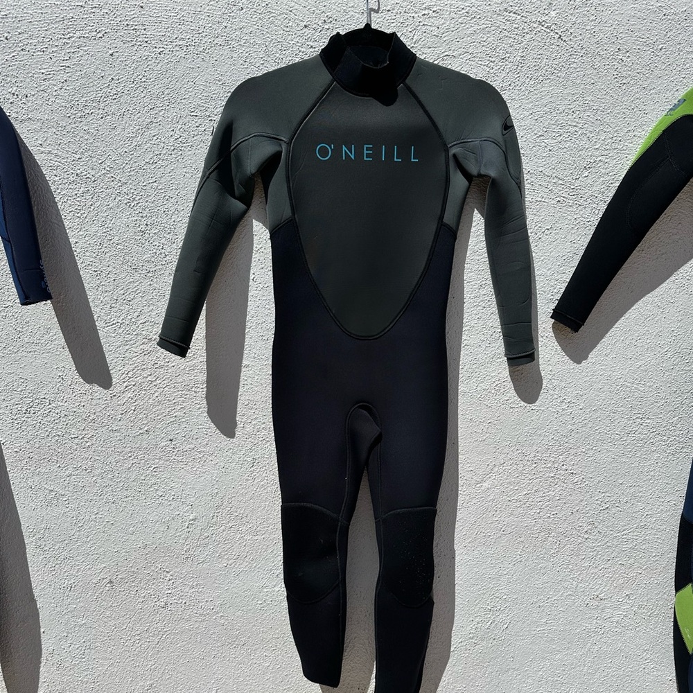 Wetsuit